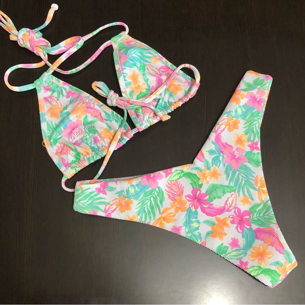 Kulani Kinis Tropical Print Bikini - Picture 6 of 11